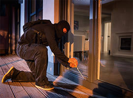 Einbruchschutz Ratgeber: Das Zuhause gegen Einbrecher sichern © ABUS